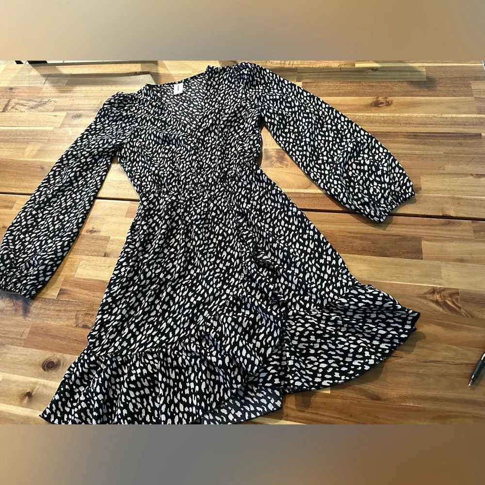 Abound Black & Cream Print Dress | Size XXS| NWT - Picture 3 of 8